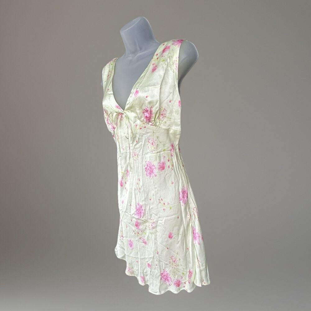 ASOS Satin Mini Slip Dress Sz 8-10 V-Neck Lemon & Pink Floral Romantic Coquette - Picture 2 of 9